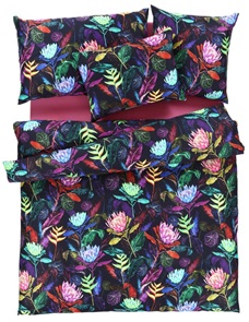 Satin Bettwäsche Tamara-R Selection Regula multicolor mit bunten Blumenblüten