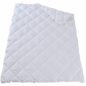 DOR Ganzjahres-Duvet Nolana-Classic mit 100% Polyester Qualitäts Hohlfaser