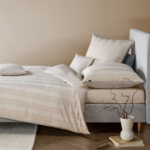 Mako-Brokat-Damast Bettwäsche Fleuresse Black-Premium in der Farbe Beige-07 mit breiten Streifen