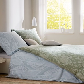 Flanell Bettwäsche Lech Grün mit Rosendessin