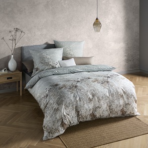 Satin Bettwäsche Fleuresse BedArt-S Farbtrend Mokka-Mousse mit winterlichem Motiv in der Farbe Grau-Braun-07