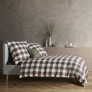 Flanell Bettwäsche Fleuresse Lech in Rot-Beige-04 mit breiten Streifen und Karos