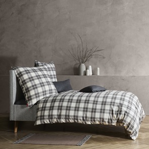 Flanell Bettwäsche Fleuresse Lech in Schwarz-Weiss-01 mit breiten Streifen und Karos