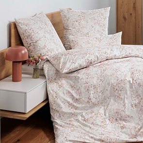 Feinjersey Bettwäsche Janine carmen-s mit prachtvollem Dessin voller zarter Blüten