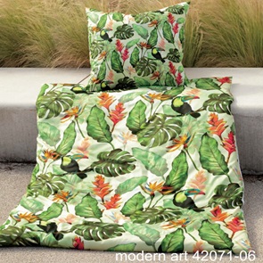 Satin Bettwäsche Janine modern-art mit Dschungel-Motiv mit blühenden Strelitzien