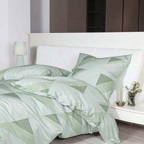 Satin Bettwäsche Janine moments-JD mit grossen Quadraten und feinen Linien in erfrischendem lindgrün
