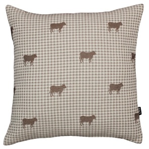 Sofakissen Swiss-Holiday mit Kuh Bella auf beigem Karo