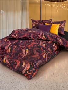 Satin Bettwäsche Divina Flamenco mit Paisleydessin auf dunklem Fond